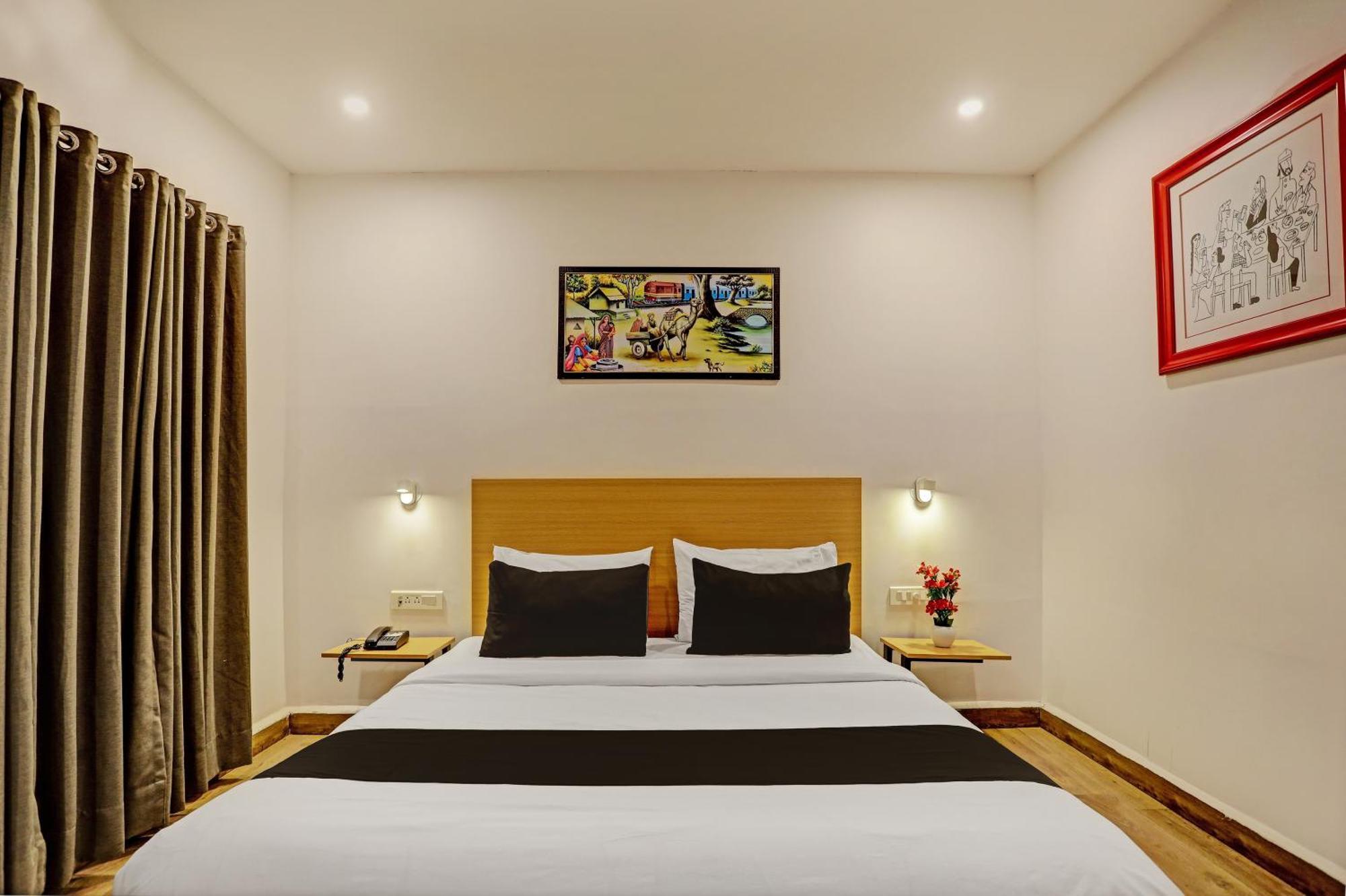 Super Townhouse Swain Heritage Bhubaneswar Esterno foto